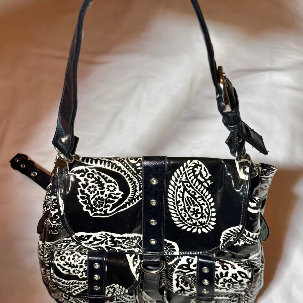 Gigi Hill black and white Paisley Back-Pack Tote - Picture 2 of 11